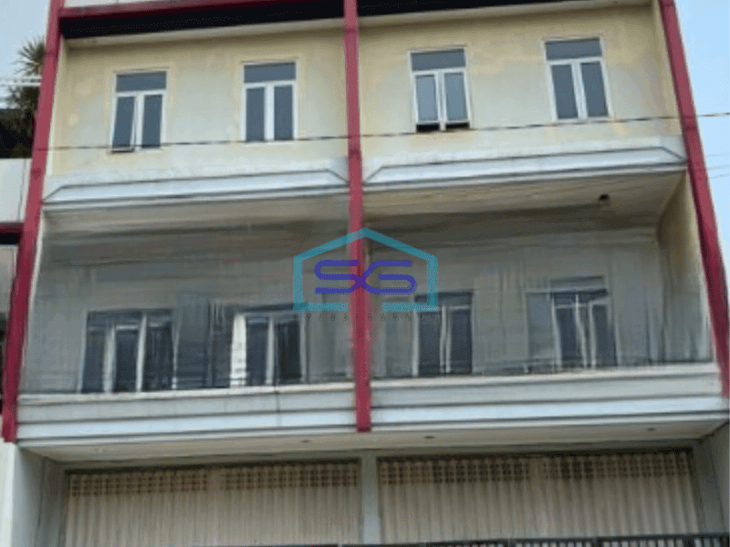 Disewakan Ruko 3 Lantai Luas Bangunan 198 m² Lokasi Rungkut Surabaya