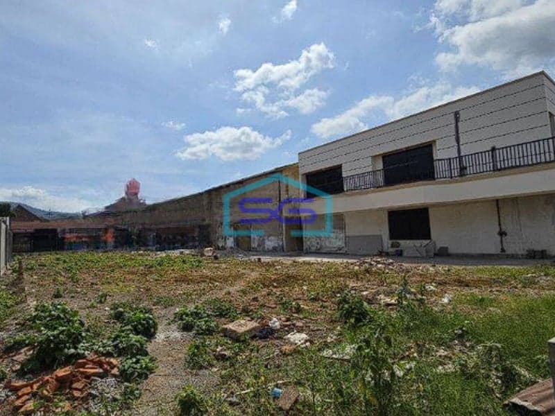 Disewakan Gudang Siap Pakai Letak Strategis di Kota Batu Jawa Timur LB 1000m2