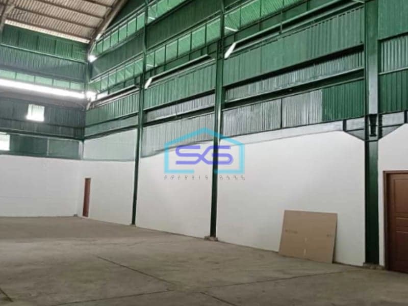 Disewakan Gudang Ada Kantor Luas Tanah  770 m² Lokasi di Jurumudi Tangerang