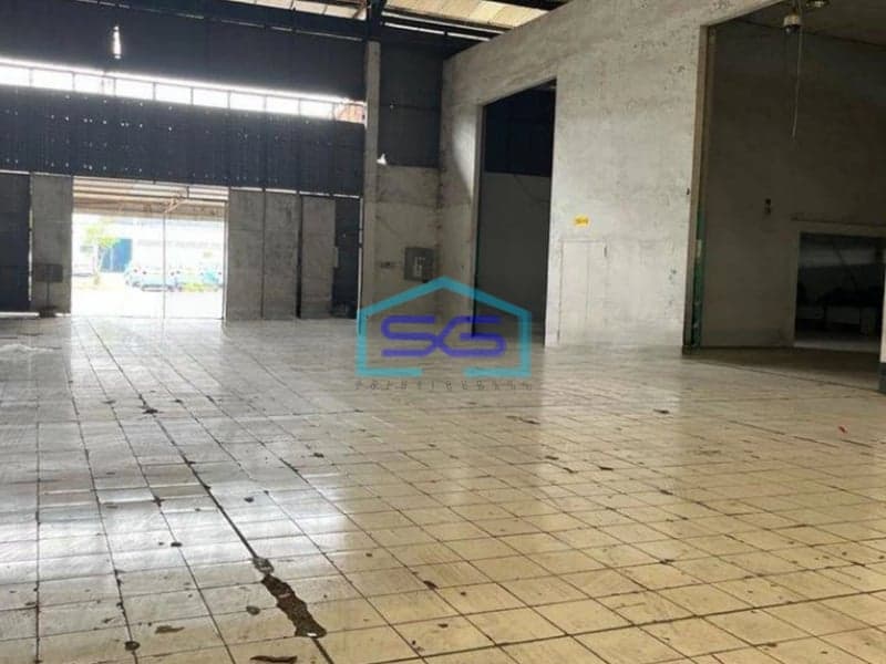 Disewakan Gudang Bagus LB 2000m2 Pinggir Jalan Raya Narogong Bekasi