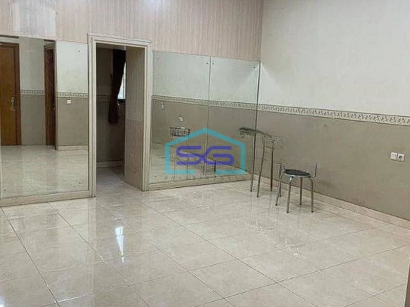 Disewakan Ruko 3,5 Lantai Di Muara Karang Jakarta Utara Siap Pakai LB 400m2