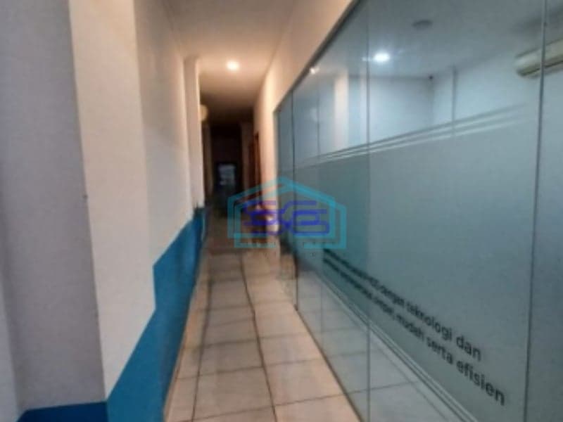 Disewakan Ruko 3 Lantai Luas Tanah  113 m² Lokasi Tebet Jakarta Selatan