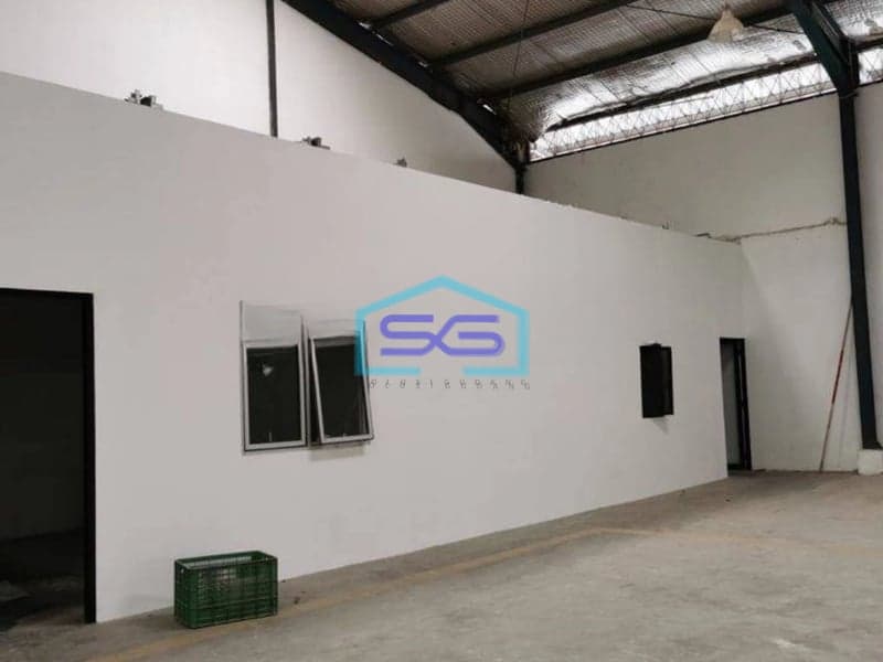 Disewakan Gudang Pluit Jakarta Utara Rapih Akses 40 Feet Container LT 3060m2