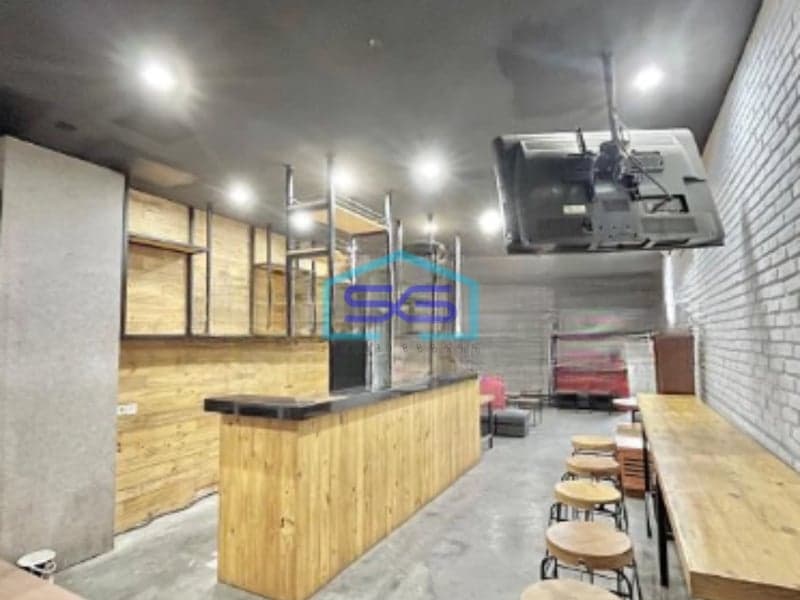 DiJual Ruang Usaha Multifungsi Surabaya Tengah Raya Diponegoro Luas Bangunan  1500 m²