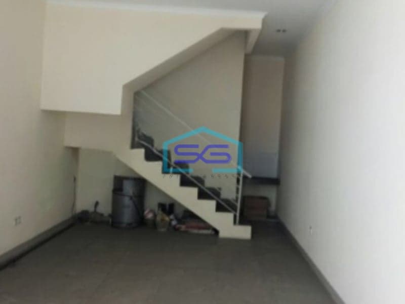 Dijual Ruko Luas Bangunan 176 m² Lokasi Bebas Banjir di Jakarta Pusat