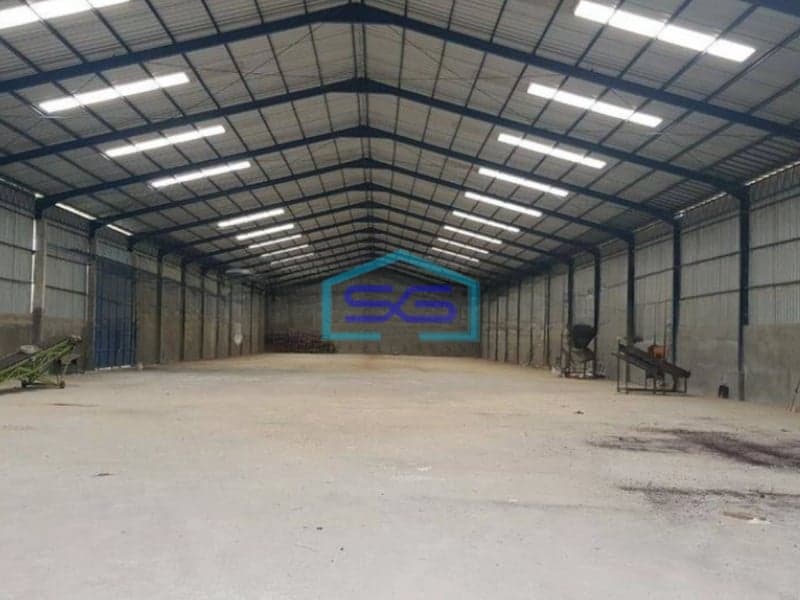 Dijual Gudang Siap Pakai di Jalan Demak Godong, Demak LT 7000m2