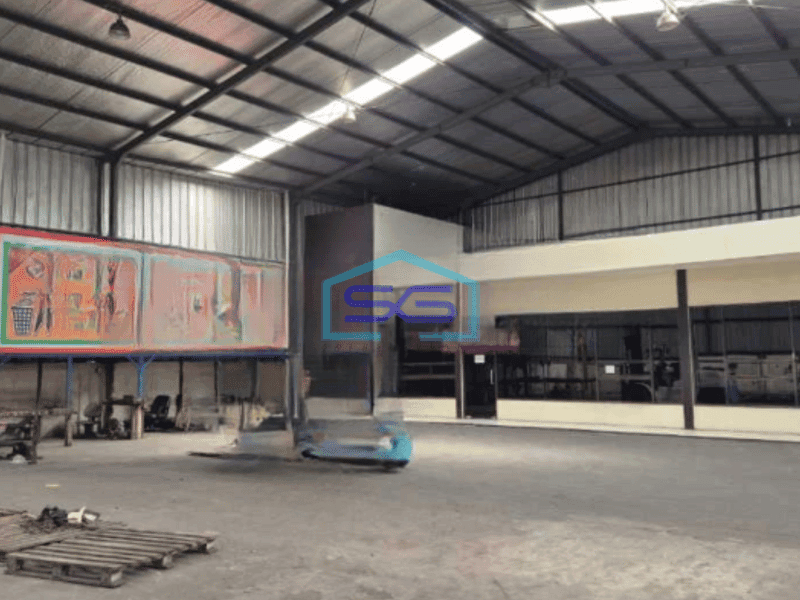 Dijual Gudang Luas Bangunan 3375 m² Lokasi Pinggir Jalan Raya Cileungsi Bogor