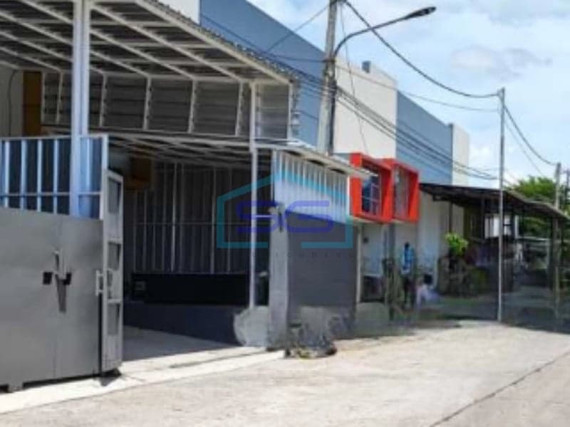 Strategic Warehouse for Sale Building Area 102 sqm Located in Bandung West Java