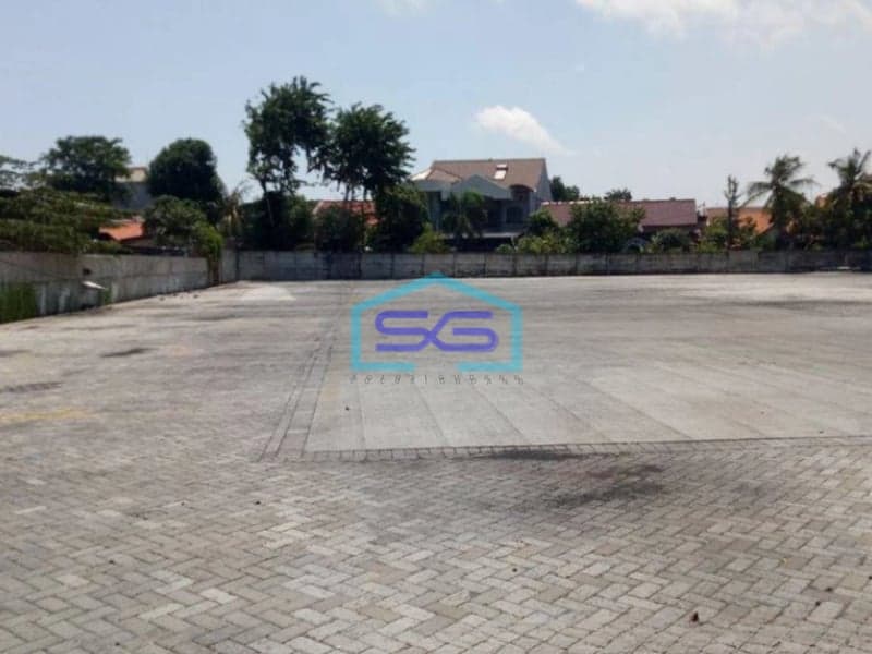 Disewakan Tanah di Yos Sudarso Jakarta Utara LT 8756m2 Ada Gudang