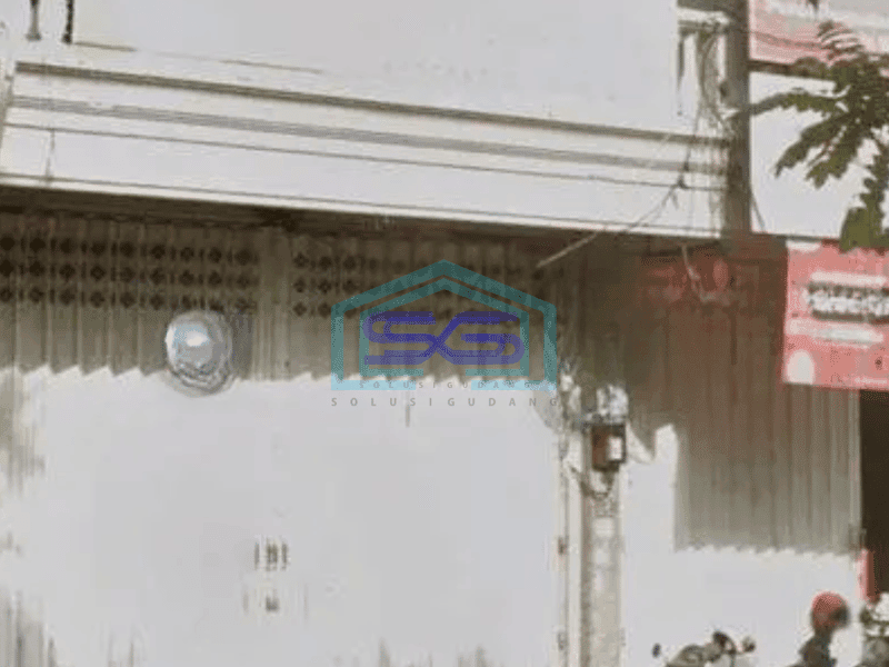 Disewakan ruko tiga lantai di kota blitar