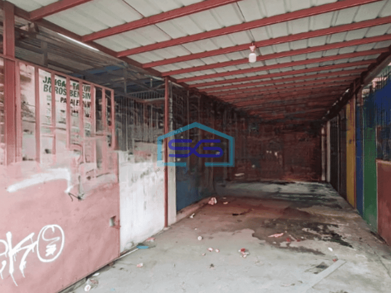 Dijual Ruko Hadap Jalan di Duri Kosambi Jakarta Barat Luas Bangunan  350 m²