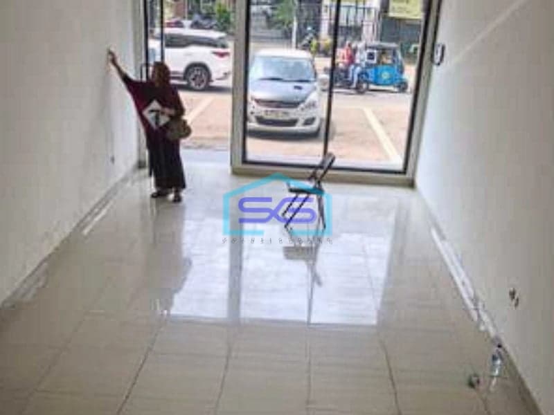 Disewakan Ruko Strategis 3,5 Lantai Tebet Barat Dalam Raya Jakarta Selatan LB 210m2