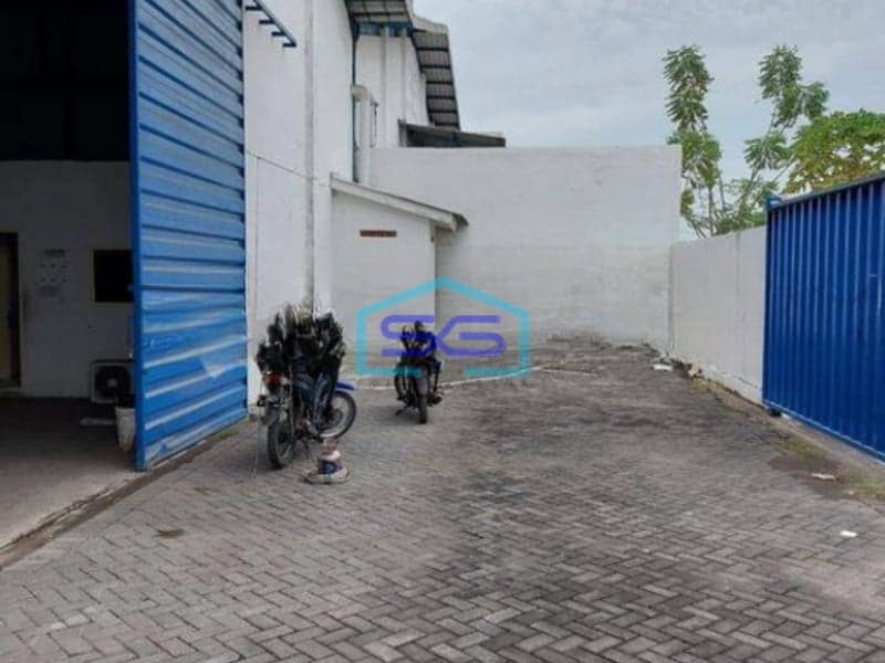 Disewakan Gudang di Kawasan Pergudangan Bumi Maspion Romokalisari Surabaya LB 2215m2 Bagus HGB