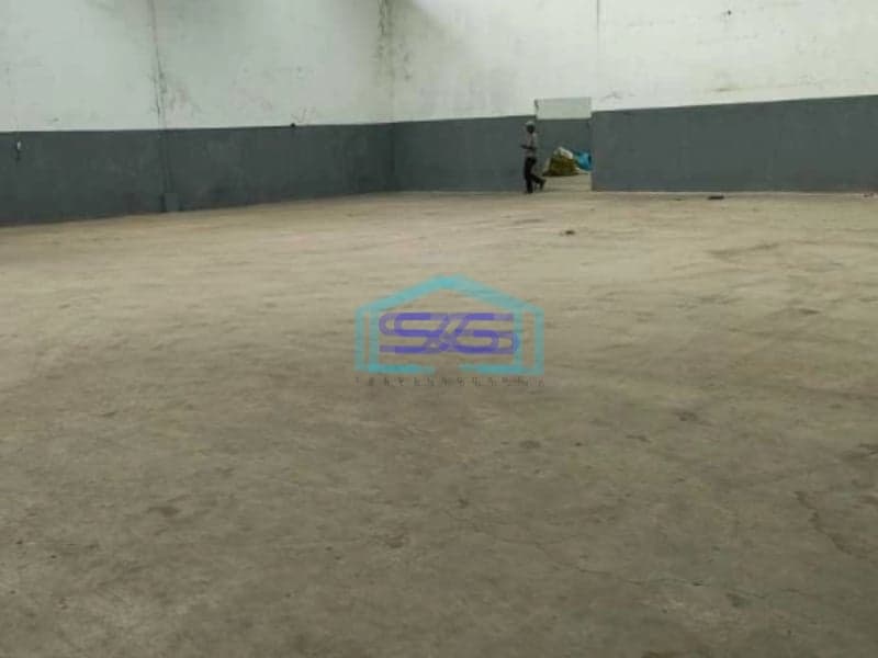 Disewakan Gudang Luas Tanah 650 m² Lokasi Bebas Banjir di Tangerang