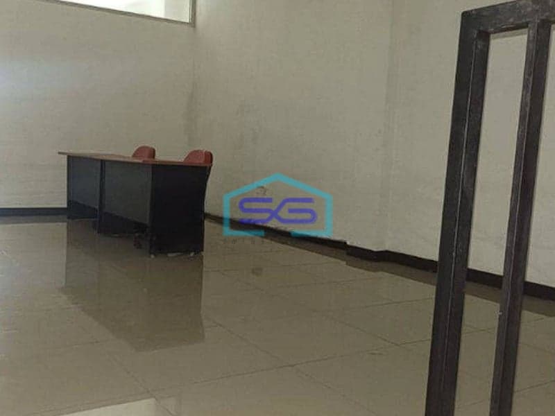 Dijual Ruko 3 Lantai Tengah Kota Surabaya LB 180m2