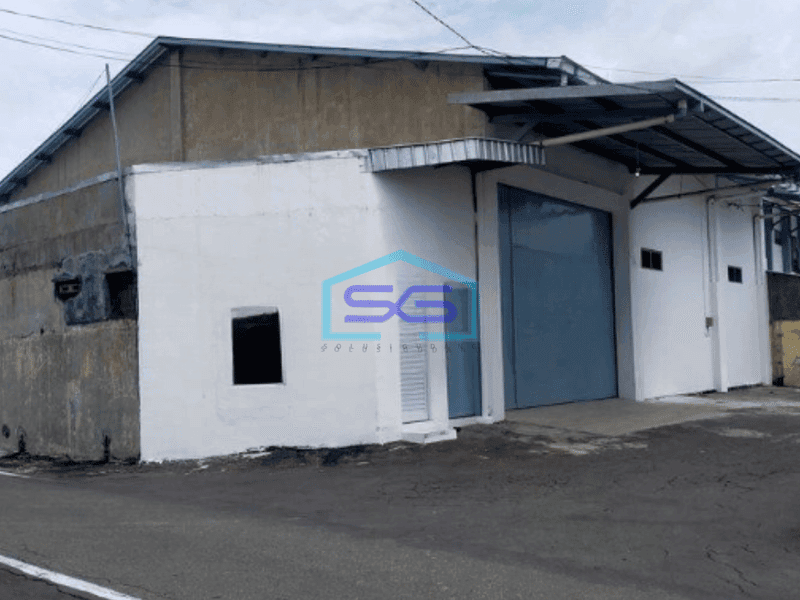 Disewakan Gudang Bagus Siap Pakai Akses Tronton Luas Bangunan 400 m² di Laweyan Solo