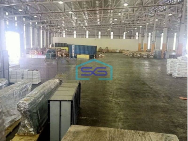 Disewakan Gudang Loading Dock  Kawasan Industri Kitic Cikarang