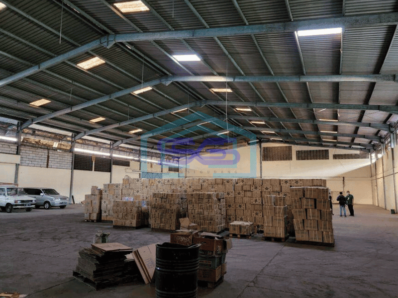 Disewakan Gudang Dalam Komplek Pergudangan Strategis Siap Huni di Pulogadung