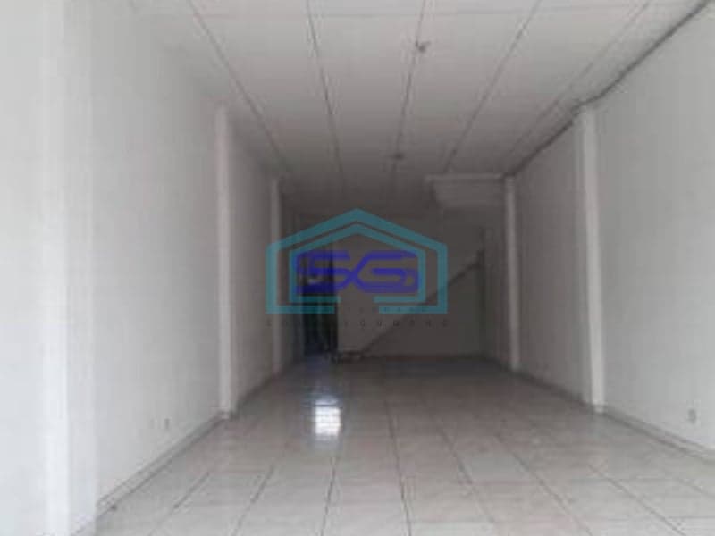 Disewakan Ruko Gandeng 3 Cipondoh Tangerang