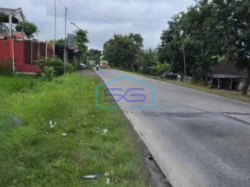 工业区土地出售，位于中爪哇斯拉根 Sumberlawang，占地 11.04 公顷