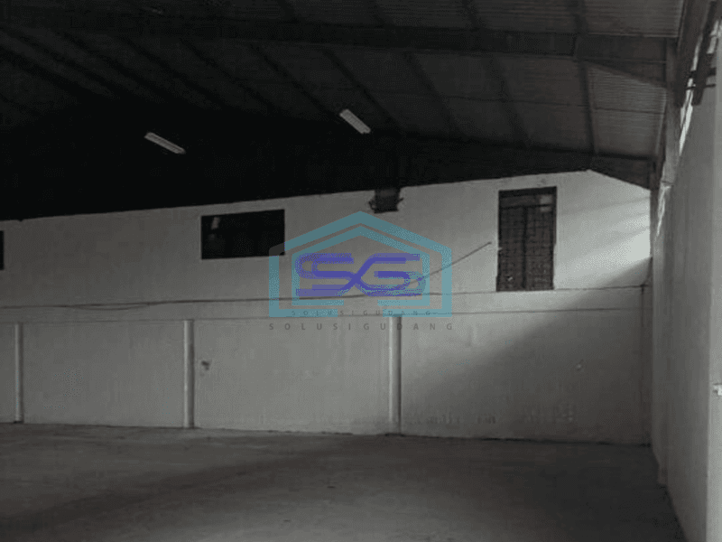 Disewakan Gudang Akses 40ft Container di Kopo Mainroad, Bandung Kota