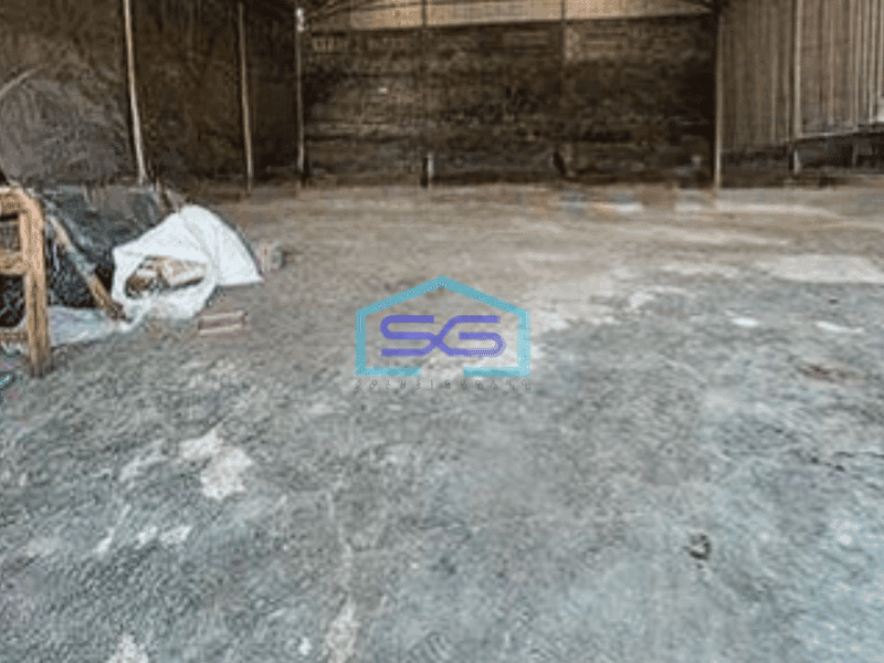 Disewakan gudang luas 600m2 muat cont 40feet di Cipondoh