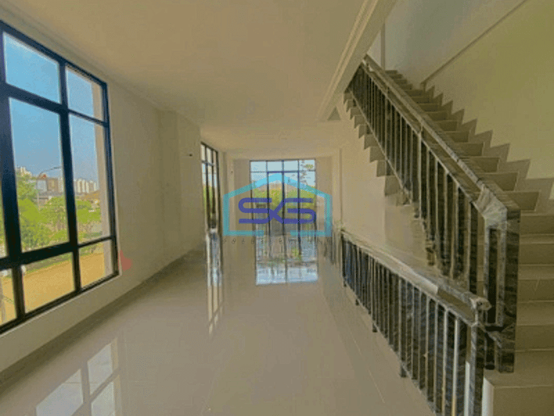 Dijual Ruko Lokasi di Kelapa Gading Jakarta Utara LB 270m2