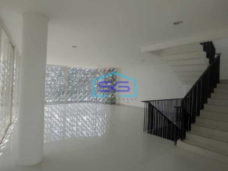 Dijual Ruko Luas Tanah  200 m² Lokasi Bebas Banjir di BSD Tangerang