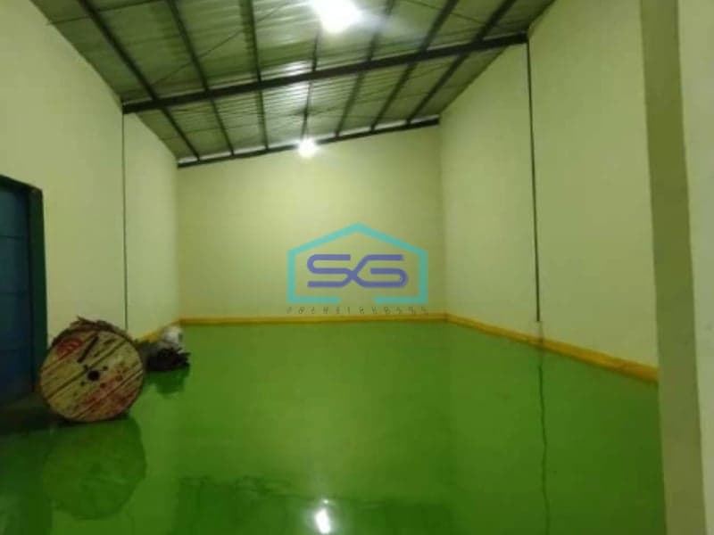 Disewakan Gudang Luas Tanah 1500 m2 Lokasi Bebas Banjir di Tangerang