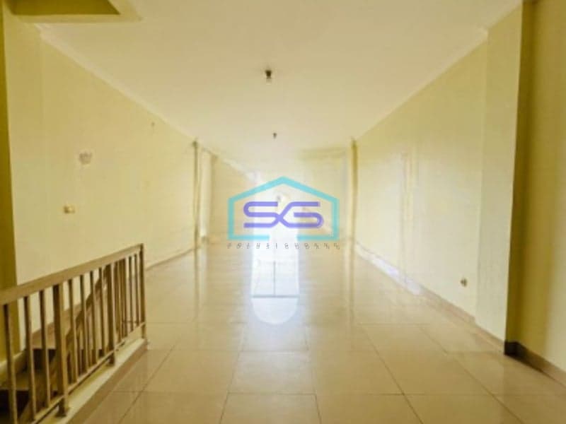 DIsewakan Ruko Luas Bangunan 270 m² Lokasi Jakarta Barat