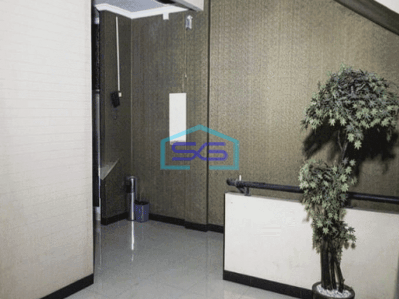 Dijual Ruko Bagus Gandeng 3 Cocok Untuk Berbagai Usaha di Tangerang LB 860m2