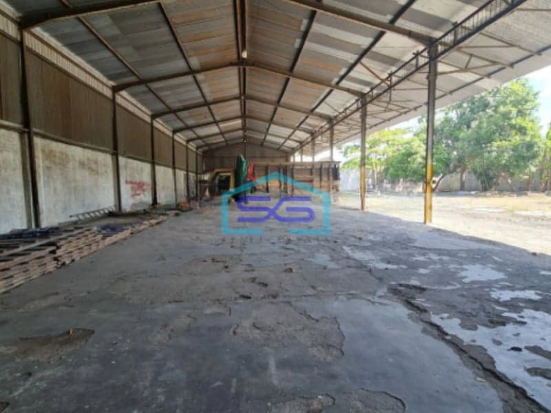 Dijual Ruang Usaha dan Gudang Siap Pakai Strategis Di Pinggir Jalan Kartasura Dekat Colomadu Solo LT 2654m2