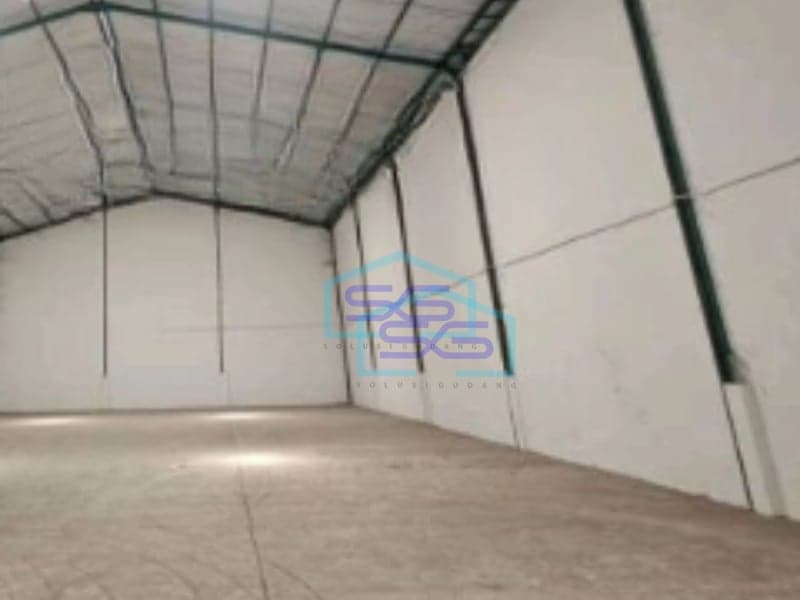 Disewakan Gudang Akses Container Luas Bangunan  540 m² di Sidoarjo