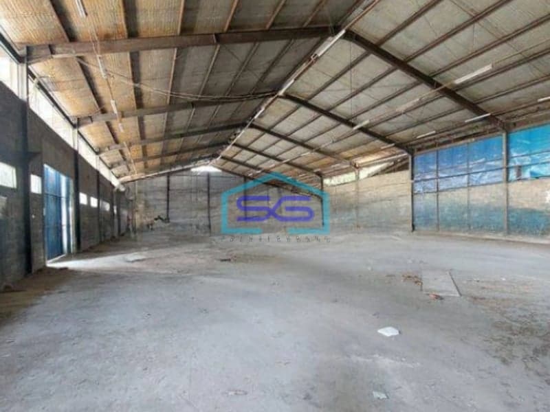 Disewakan Gudang Strategis Murah Siap Pakai ada Kantor Akses kontainer dekat dan pelabuhan Tanjung Priok Jakarta Timur