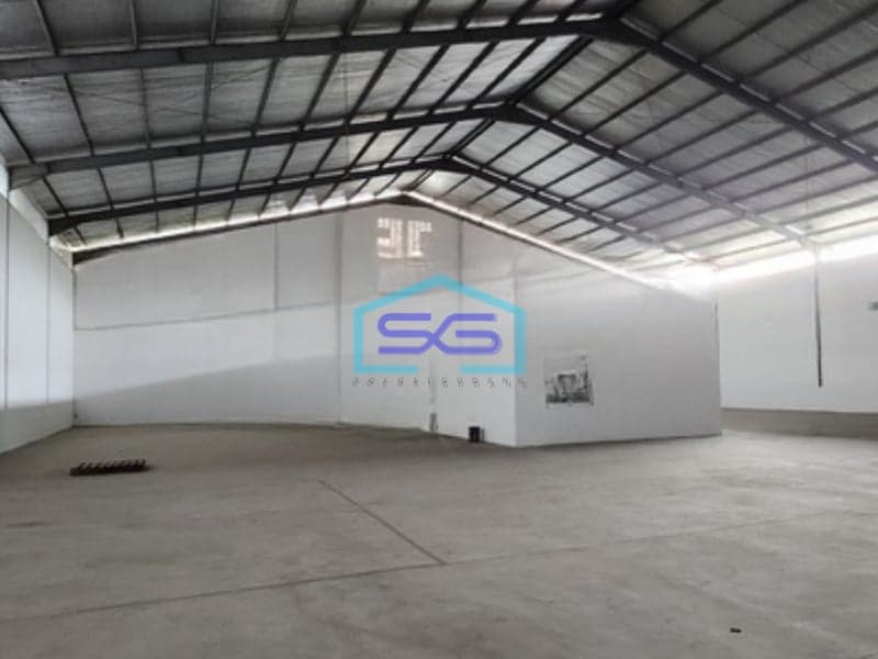 Disewakan Gudang Ada Loading Dock Luas Tanah 2400 m² Lokasi Semarang Barat