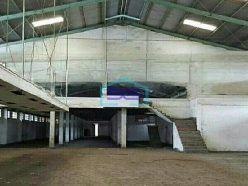 Dijual Gudang Luas Bangunan 1000 m² Lokasi Margomulyo Surabaya