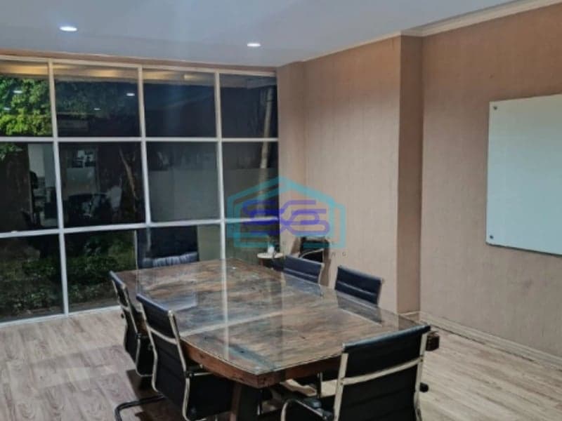 Dijual Kantor 2 Lt di Pinggir Jalan Utama Kebayoran Baru Jakarta Selatan Luas Bangunan  452 m²