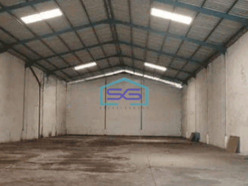 Dijual Gudang Murah Ada Kantor Luas Bangunan 768 m² di Menganti Gresik