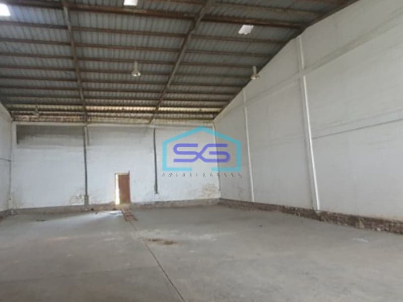 Disewakan Gudang Ada Loading Dock Luas Tanah  600 m² Lokasi di Jakarta Utara