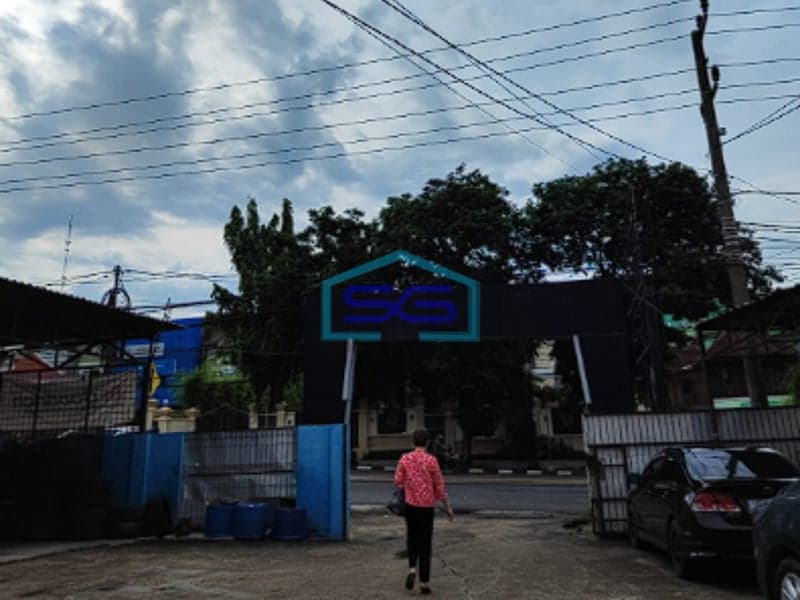 Dijual Cepat Tanah + Bangunan Super Strategis di Jl. Demang Lebar Daun Palembang