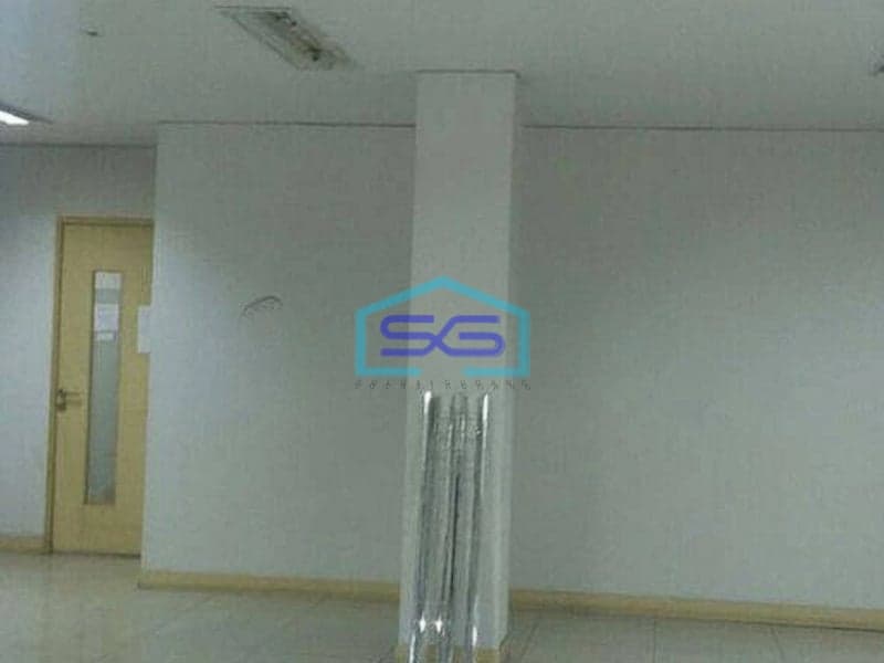 Disewakan Ruko 3 Lantai Siap Pakai Jln. Sudirman Bandung LB 450m2