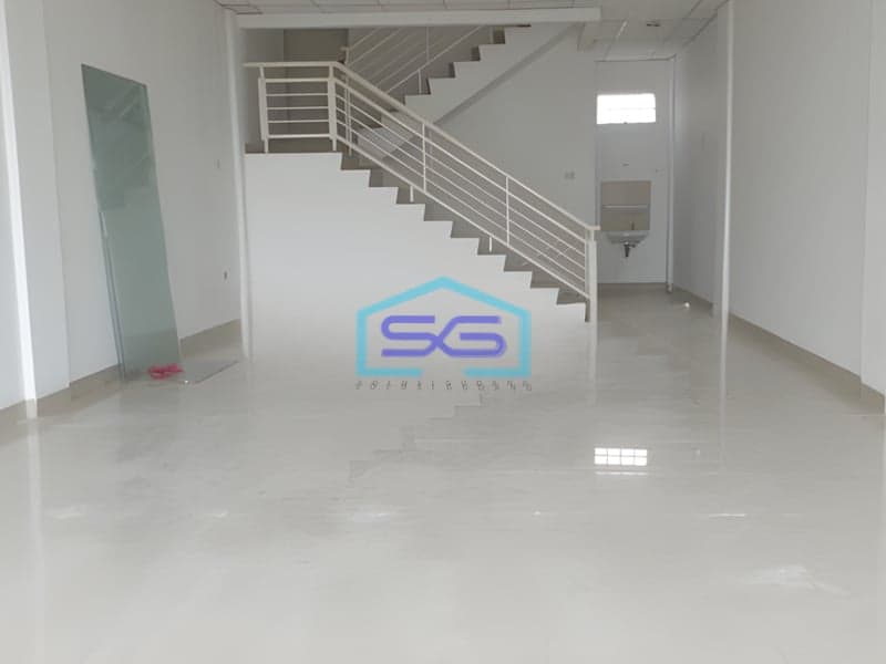 Disewakan Ruko Dengan Parkiran Luas Strategis di Sunter Jakarta Utara LB 300m2