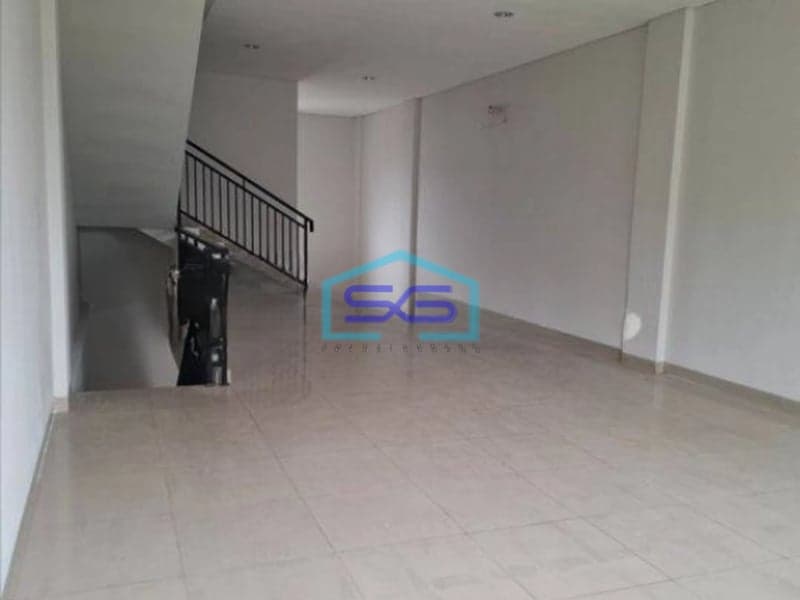 Disewakan Ruko 3 Lantai Meruya Kembangan, Jakarta Barat