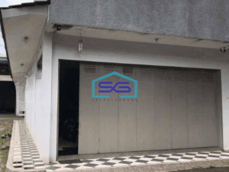 Disewakan Gudang Siap Pakai Luas Tanah 2700 m² di Caringin Bandung
