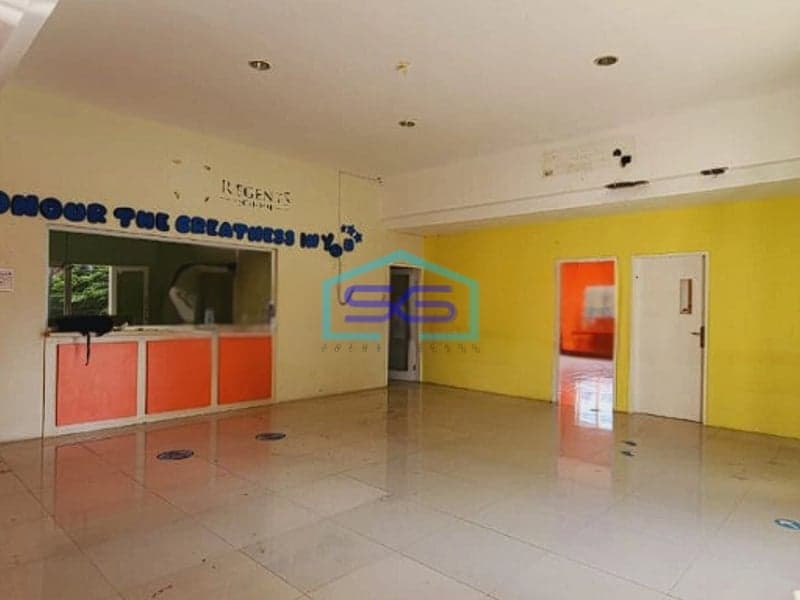 Disewakan Gedung Komersil Parkiran Luas di Renon Denpasar Bali LT 1000m2