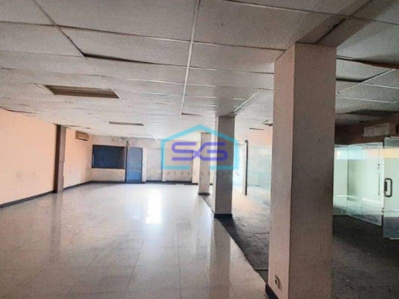 Disewakan Ruang Usaha Sangat Luas Jarang Ada Pusat Kota Bandung Luas 1000m2