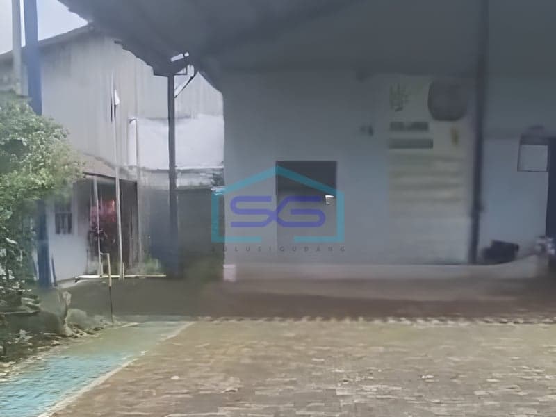 Dijual Gudang Pabrik Luas Bangunan 1230 m² Lokasi Siap Huni di Legok Tangerang