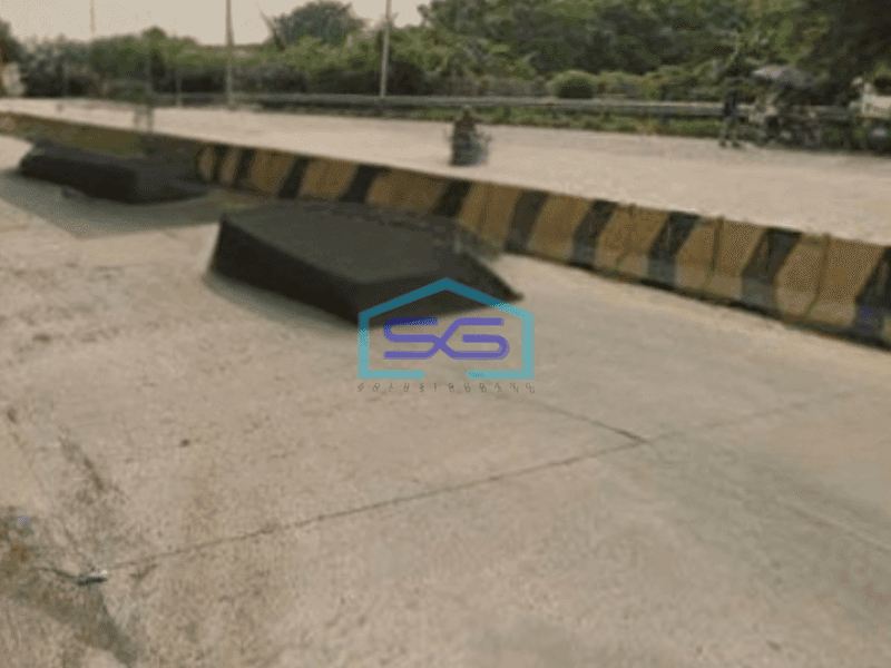 Dijual Tanah Lokasi Strategis Depan Pintu Tol Karawang Timur Luas Tanah 19940 m²