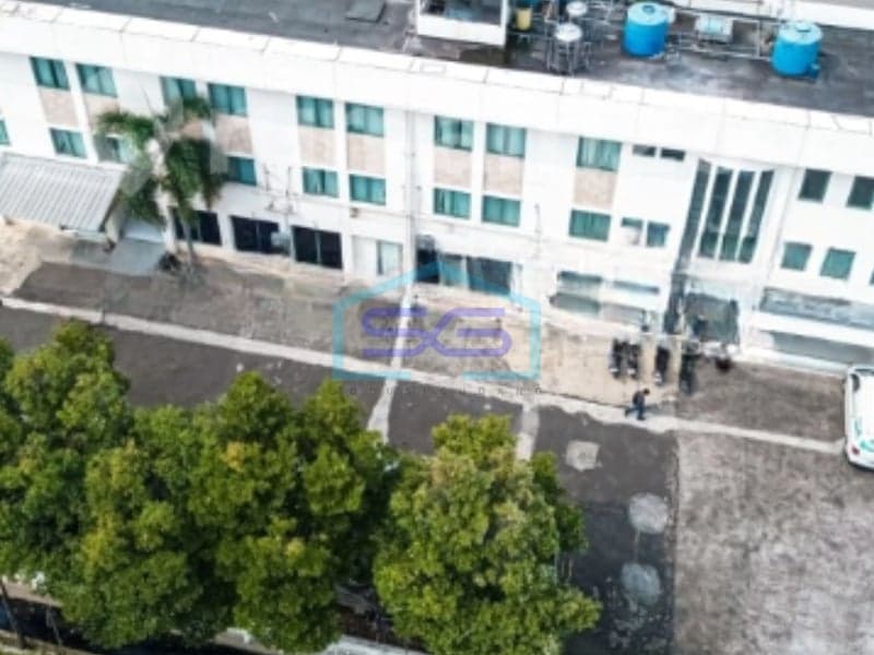 出售仓库 土地面积 5000 平方米 位于东雅加达普洛加东工业区的优越地段