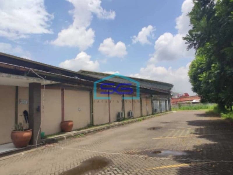 Dijual Tanah Bonus Gudang Soekarno Hatta Bandung Luas Tanah 8200m2